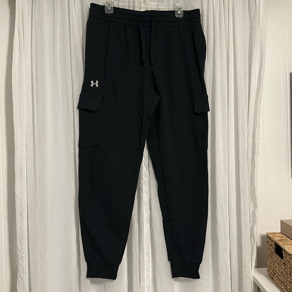 Men’s NWT Under Armour Cargo Sweatpants/Joggers